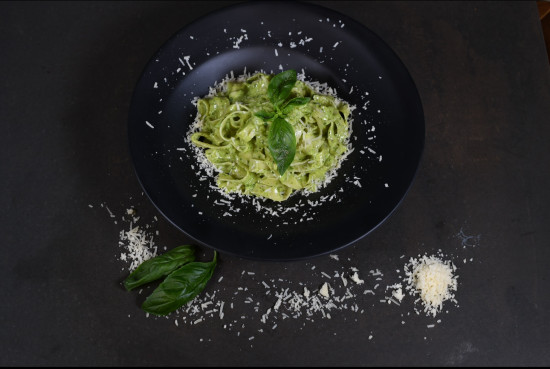 Tagliatelle Pesto